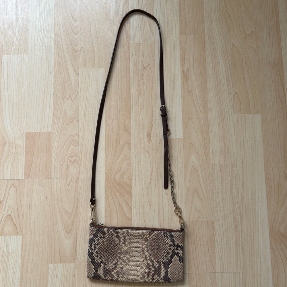 COACH crossbody in python embossed leather wallet - Picture 2 of 8